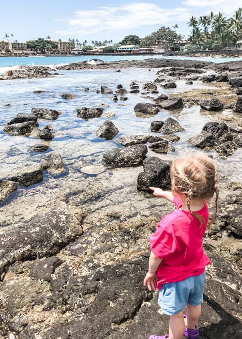 Ali'i Drive is a fun shopping area to include in your Big Island itinerary