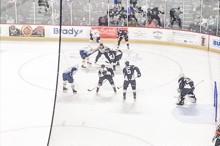 Idaho Steelheads playing hockey