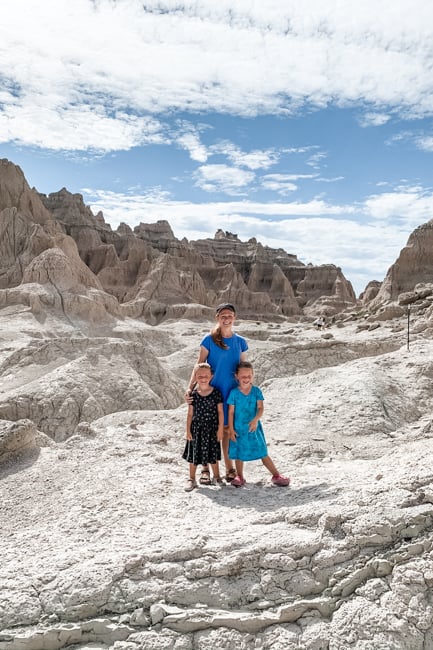 The Badlands hiking trails are very family friendly
