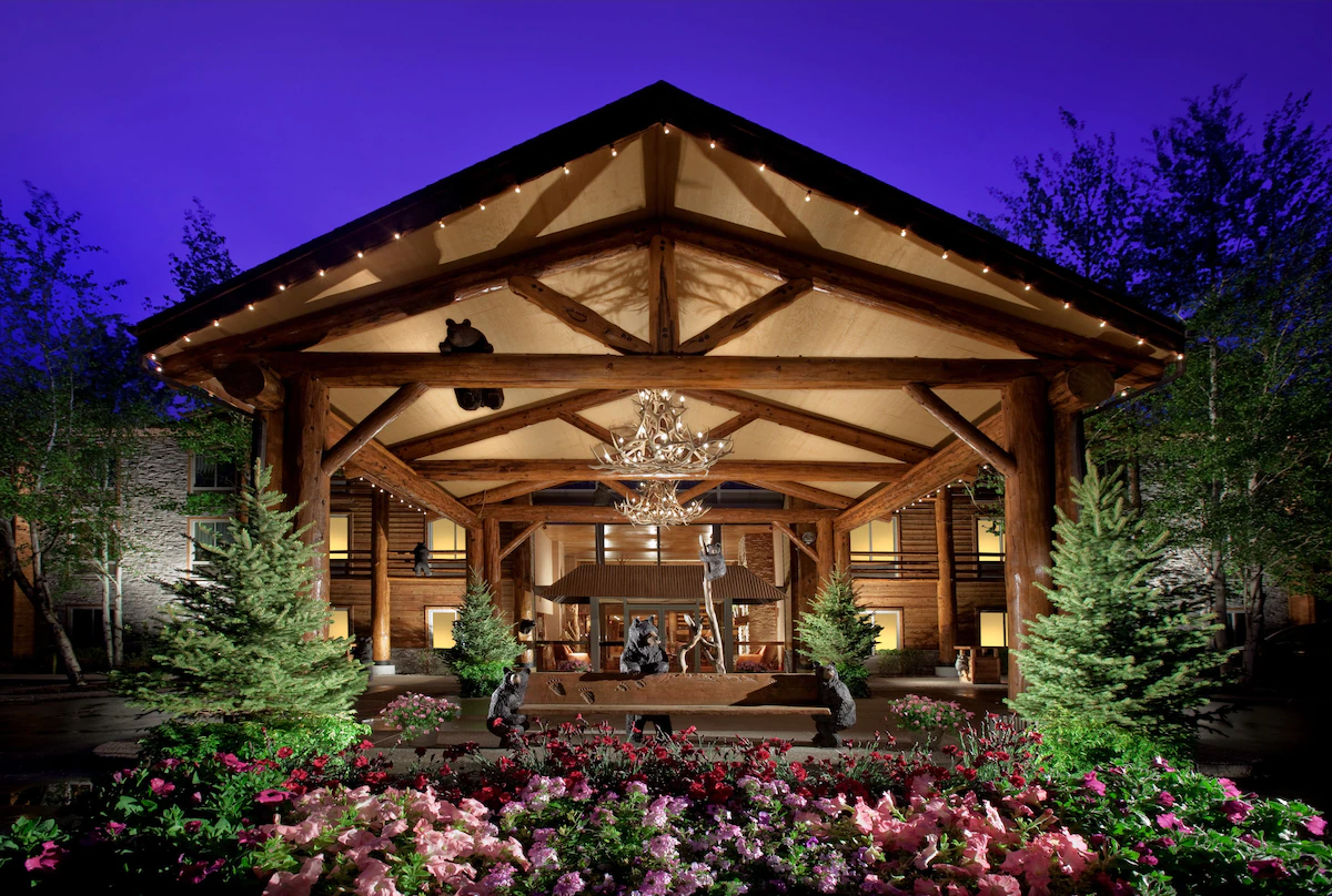 The Lodge at Jackson Hole is a great place to stay when driving from Salt Lake City to Yellowstone National Park