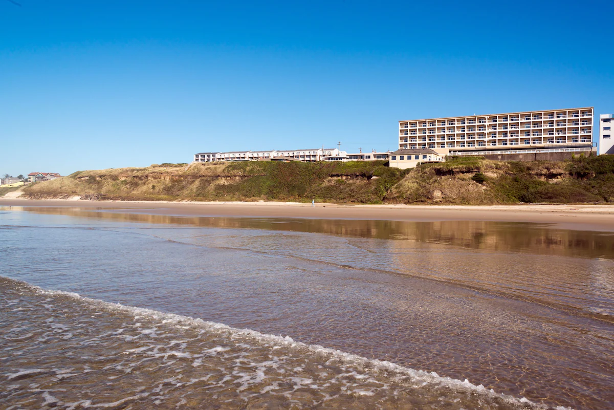 Elizabeth Oceanfront Suites