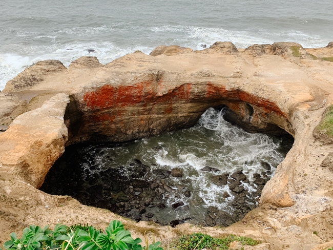 Devils Punchbowl near Newport, Oregon