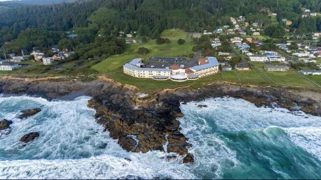 Adobe Resort in Yachats