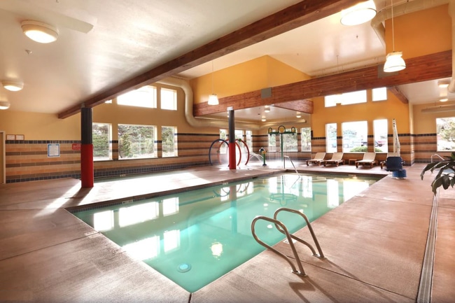 Swimming pool