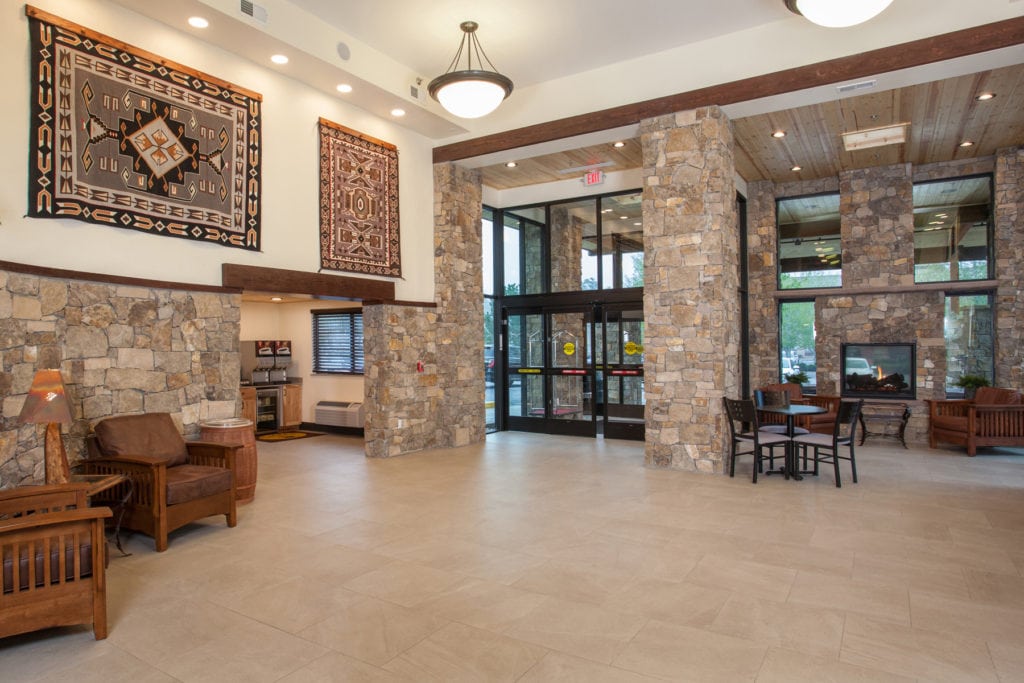 Red Feather Lodge near the Grand Canyon