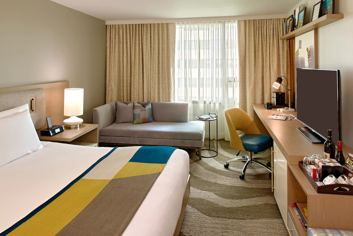 Room at the Hotel Zags Portland