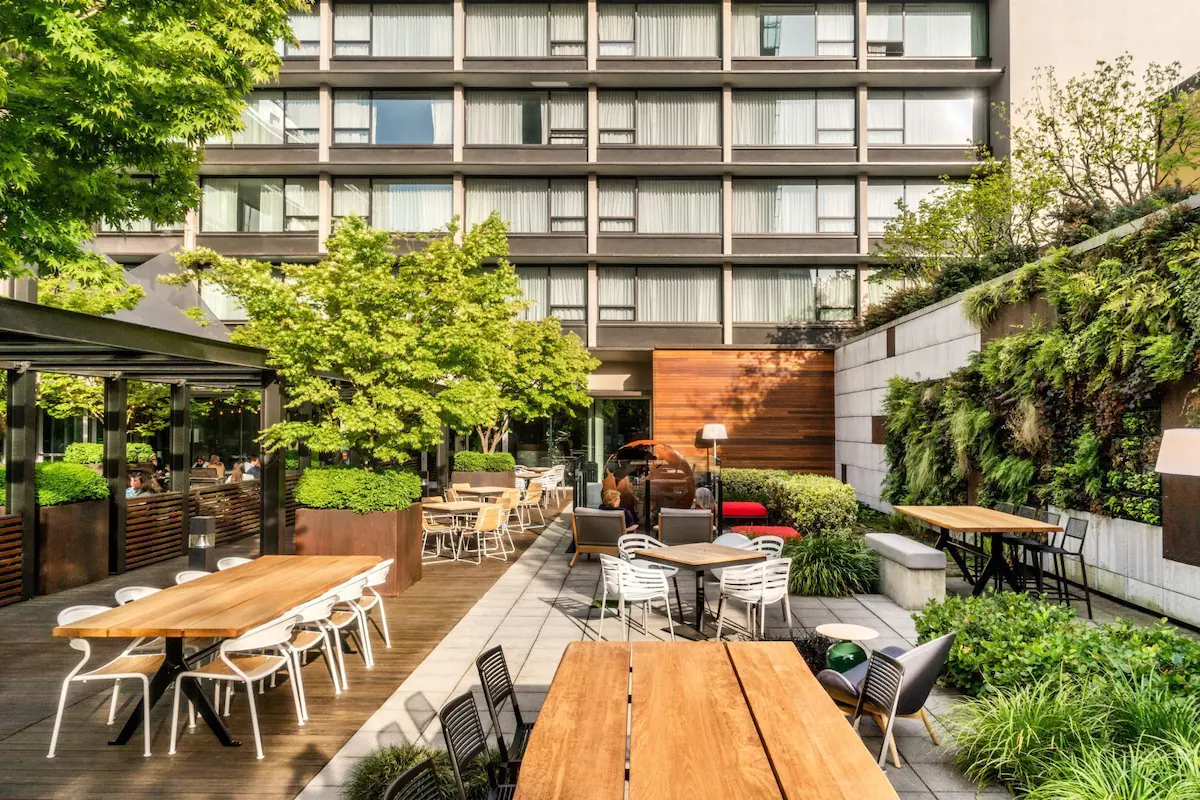 If you're looking for a nice outdoor area when looking at where to stay in Portland, look at the Hotel Zags Portland