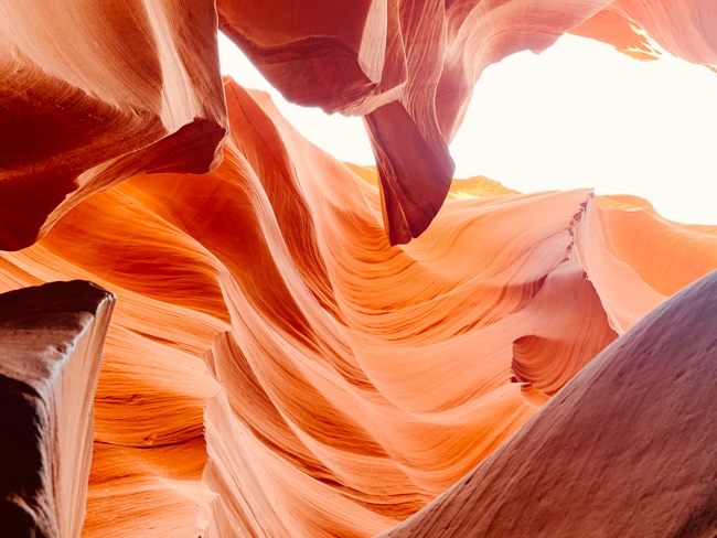 Light beams are not common in Antelope Canyon in February