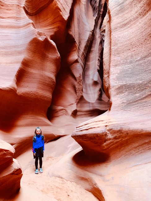 Girl on an Antelope Canyon X tour