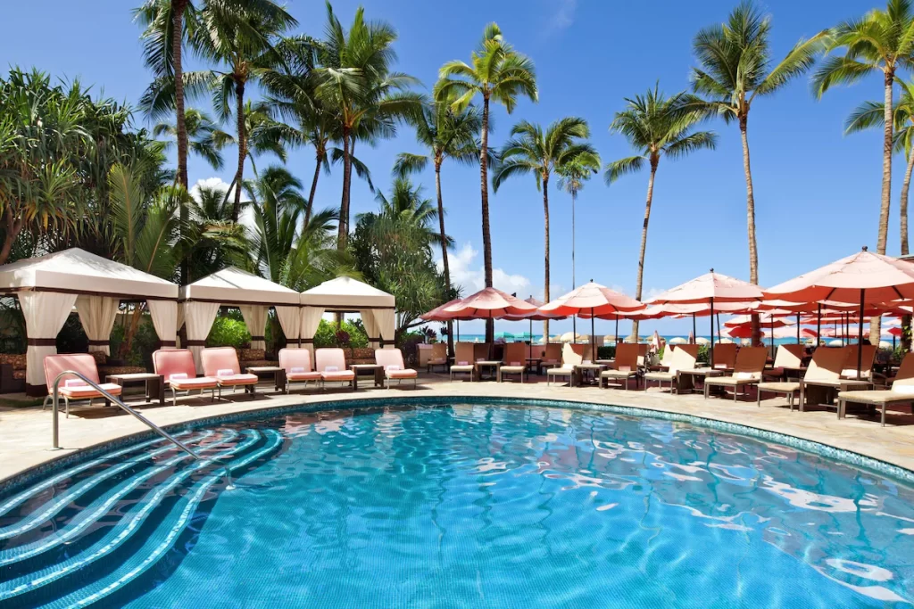 Pool at the Royal Hawaiian, a great place to stay during your Oahu itinerary