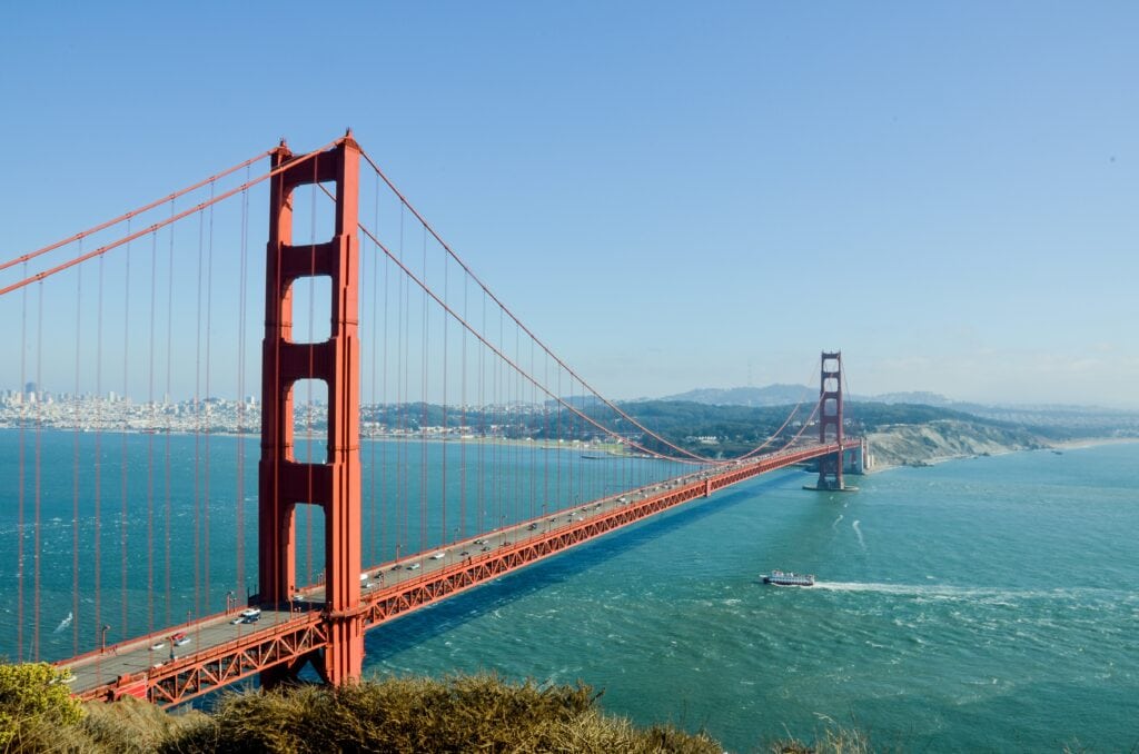 Sailing cruise in San Francisco