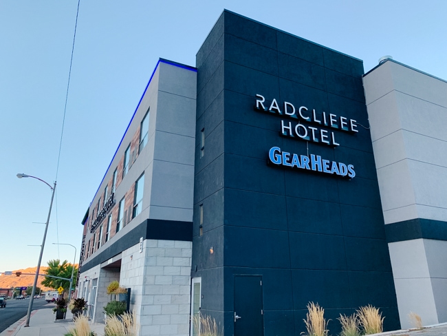 Radcliffe Hotel is a top luxury hotel in Moab downtown.