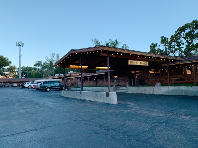 Red Stone Inn is one of the top affordable Moab downtown hotels.