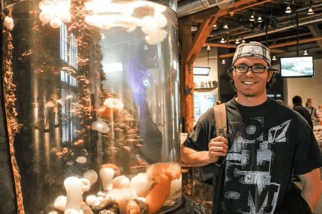 The Seattle Aquarium is a great stop for kids