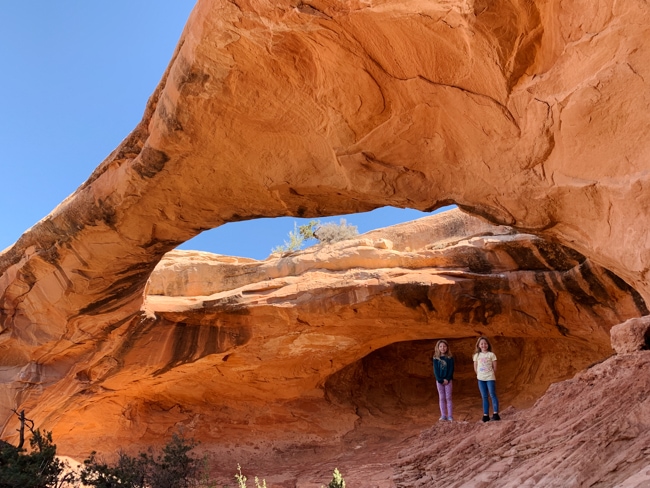 Uranium Arch in Moab with kids