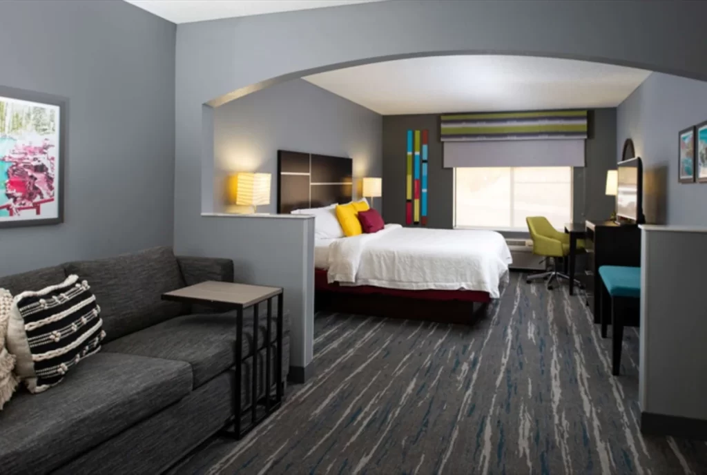 Hampton Inn Glenwood Springs is a great place to spend the night when driving from Denver to Moab