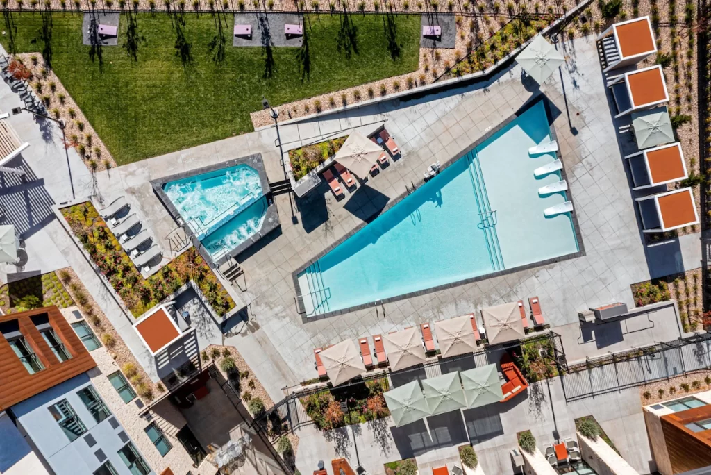 Swimming pool at Element Moab