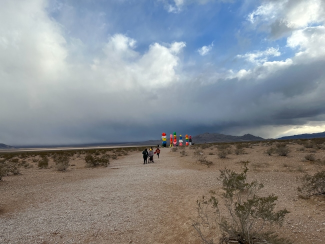 Trail leading from the parking area to the painted rocks in Nevada