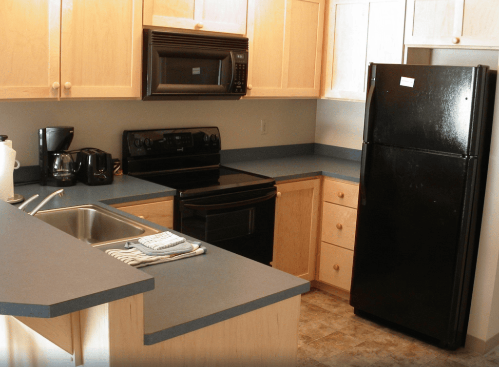 A Kitchen in the Sea Breeze Court, one of the best Cannon Beach Hotels.