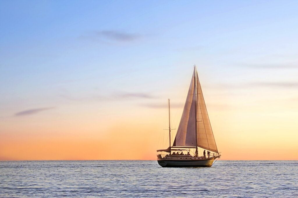 Sailing Cruise on Lake Tahoe