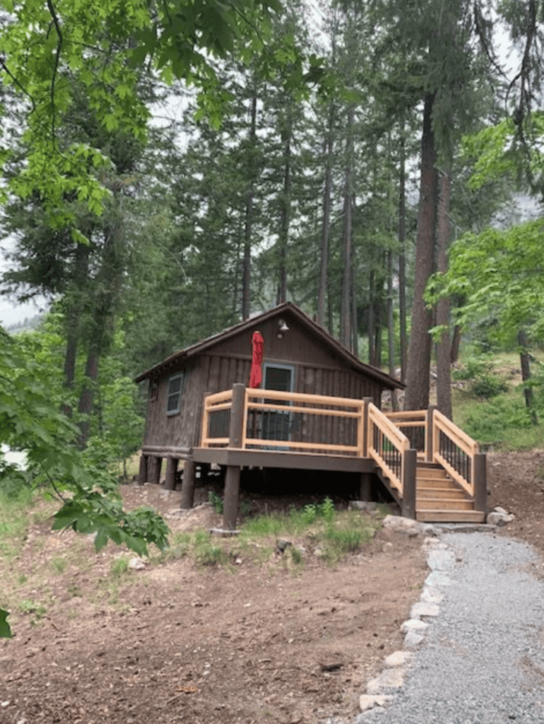 A cabin at North Cascades Lodge at Stehekin.