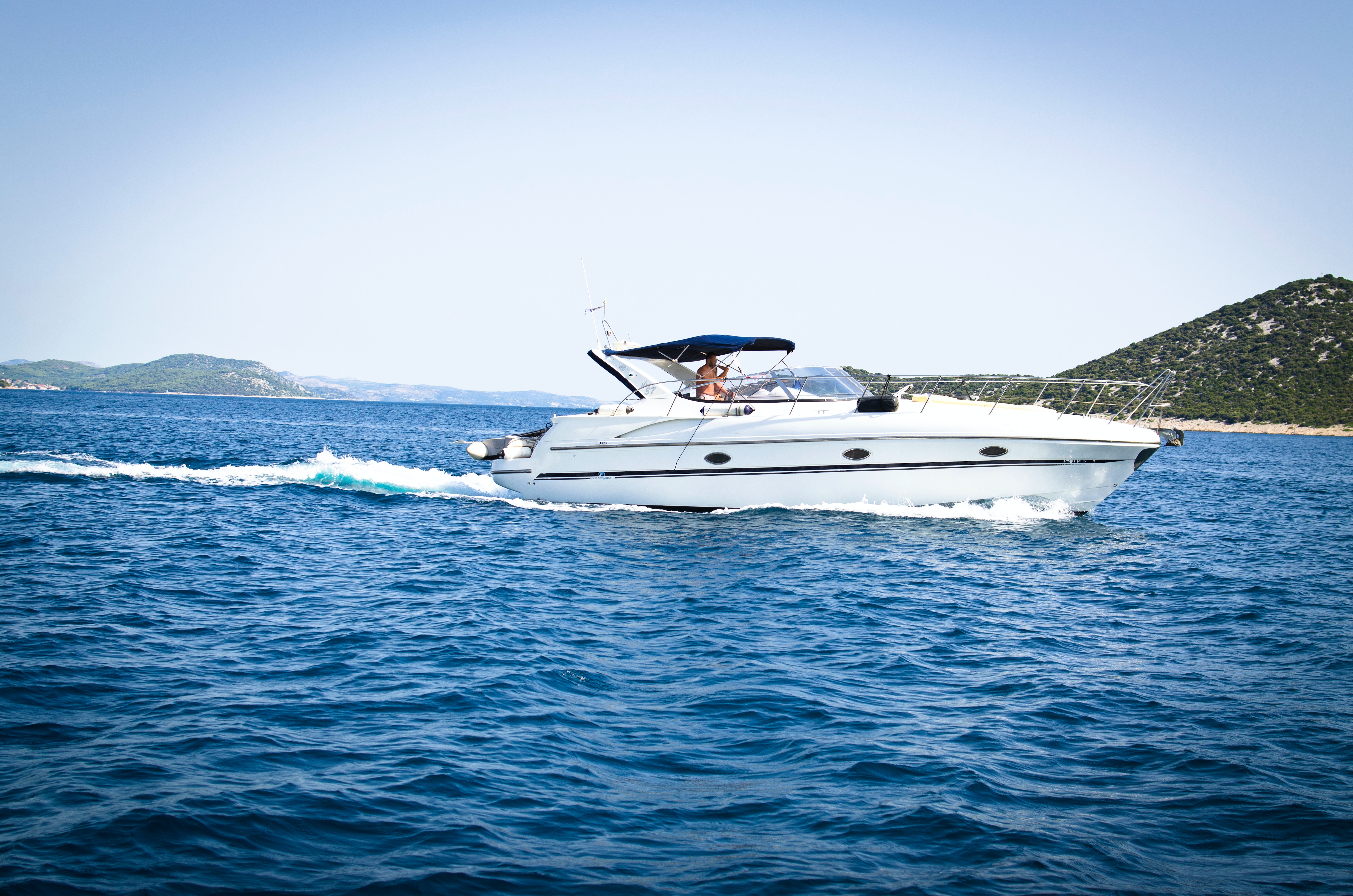 Boat tour in Lake Tahoe