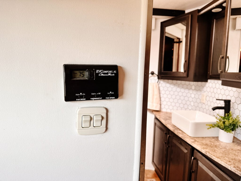 7 Best RV Thermostat Options in 2023 - CS Ginger Travel