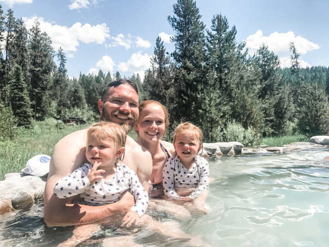 Visiting the hot springs in the winter