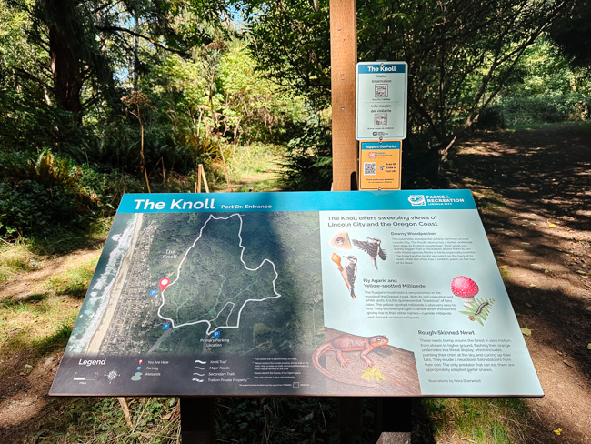 A sign for The Knoll trail